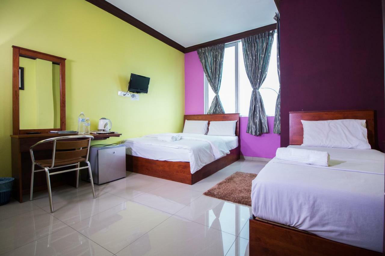 Saujana City Hotel Bandar Saujana Putra Exterior foto